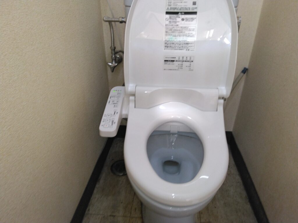 ウォシュレットのノズルから水が出ない！+タンクの手洗いから水が出ない！～匝瑳市U(会社)様～